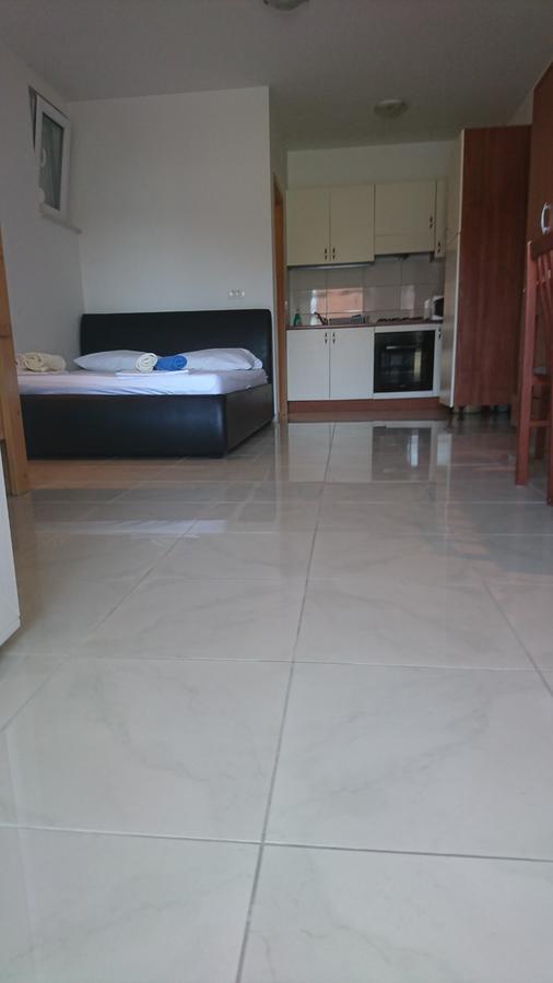 Apartmani Livajic ดูเช ภายนอก รูปภาพ